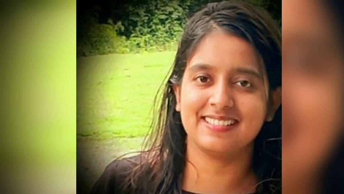 Meet Ayushi Kalwar – Girl from Hilakandi who cracks UPSC Examination 2021