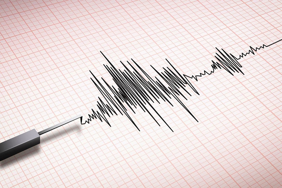 Powerful 8.8-Magnitude Earthquake Hits Russia’s Far East, Tsunami Warning Issued