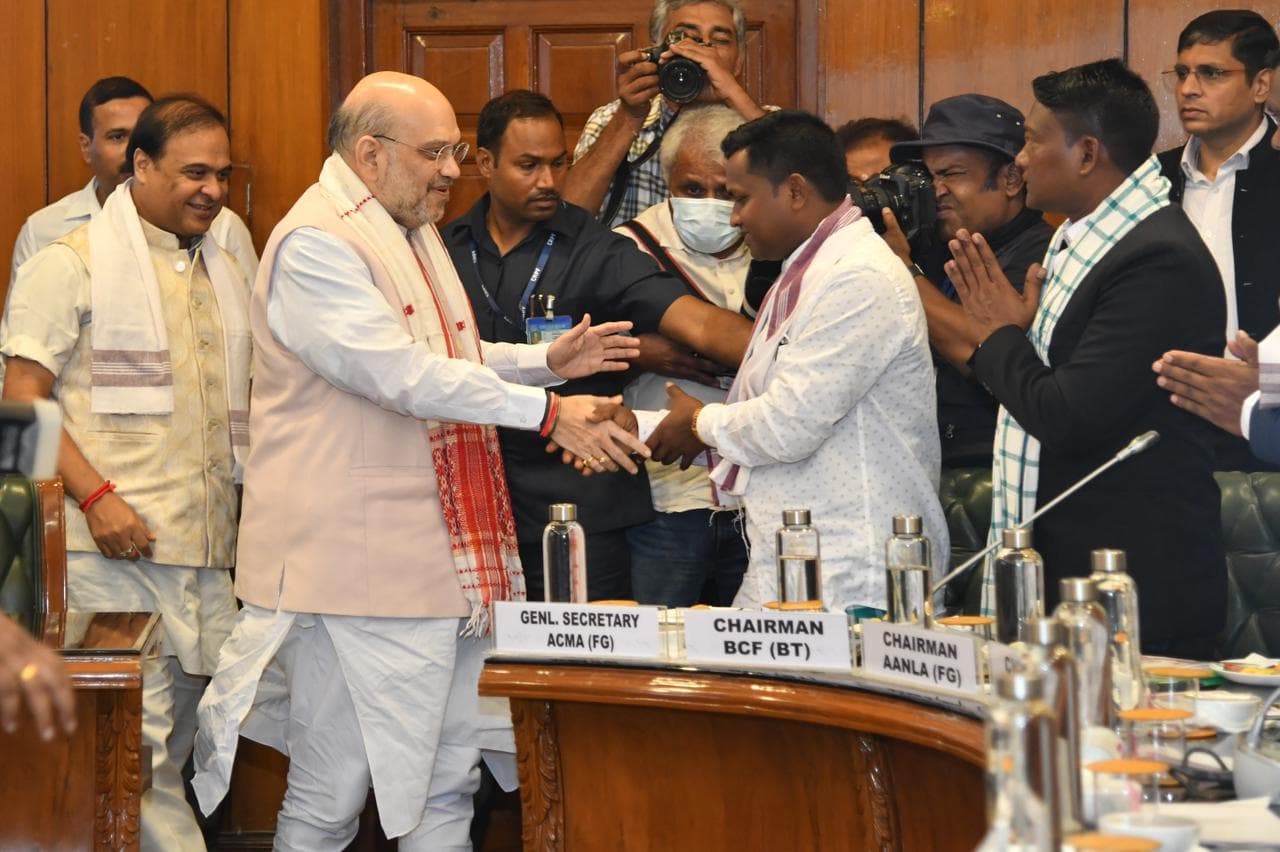 Central government signed tripartite peace accord with eight extremist organizations of Assam