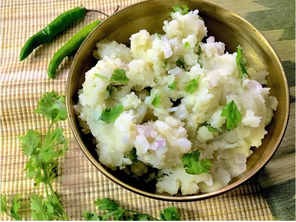 Aloo Pitika|Traditional Foods of Assam|Assamese Khar Recipe|Masor tenga|Assamese style duck meat|Chicken Bamboo Shoot recipe|Paro Mankho|Silkworm Recipe|Bora Chaulor Payas||