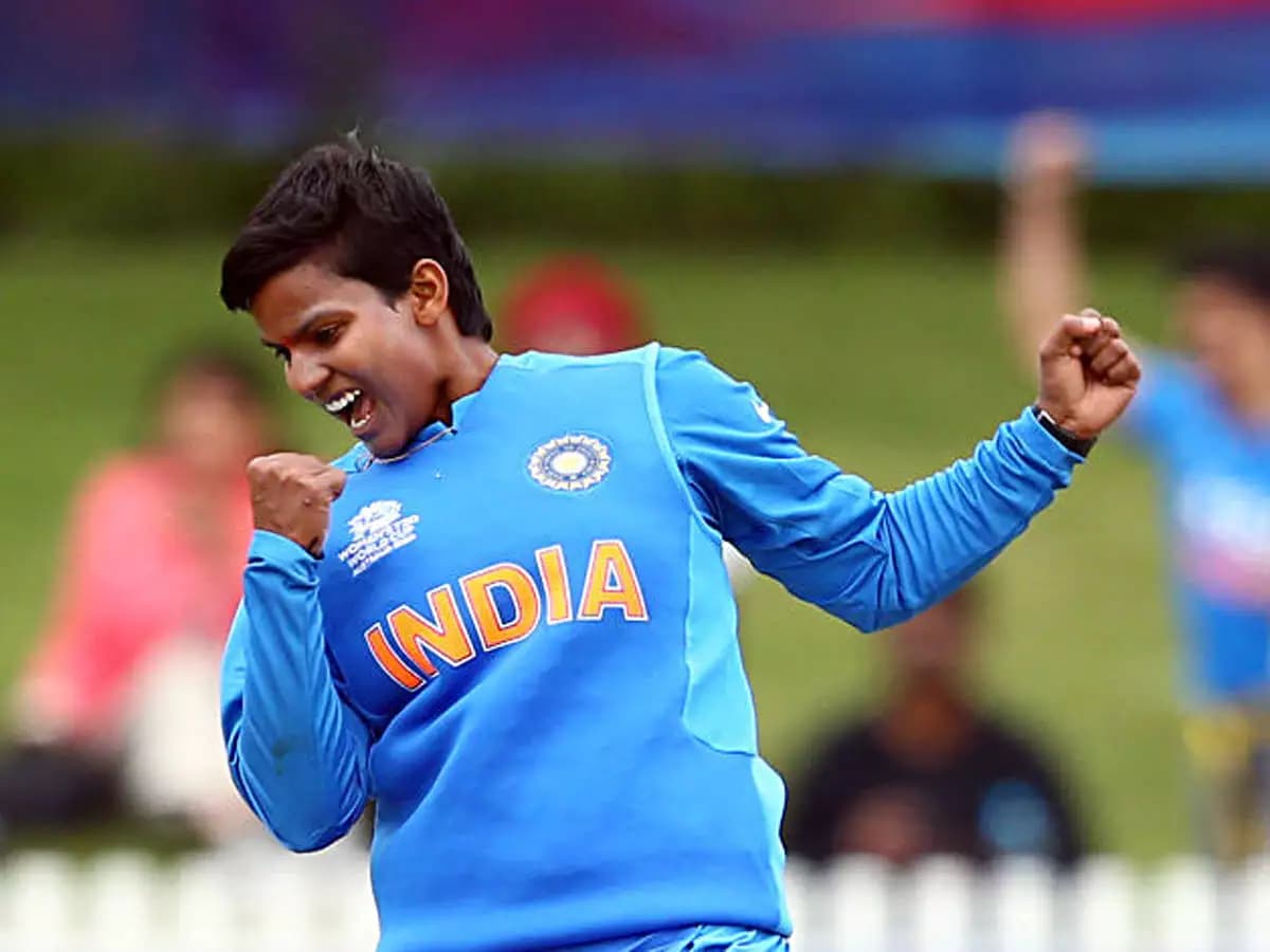 Deepti Sharma Makes History: The First Indian Cricketer to Score 1,000 Runs and Take 100 Wickets in T20s