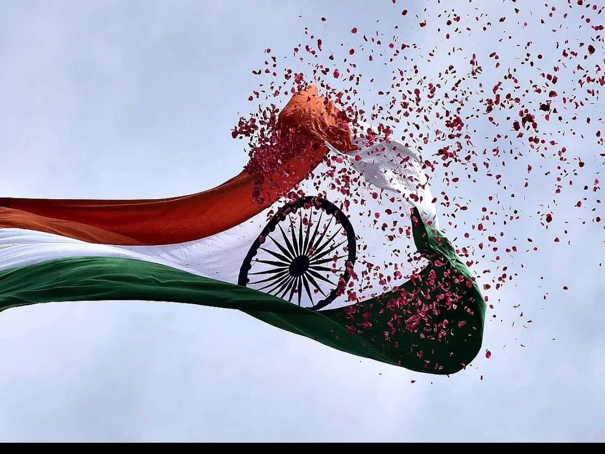 Har Ghar Tiranga 2026: 10 Flag Code Rules Every Citizen Should Know Before Hoisting the National Flag