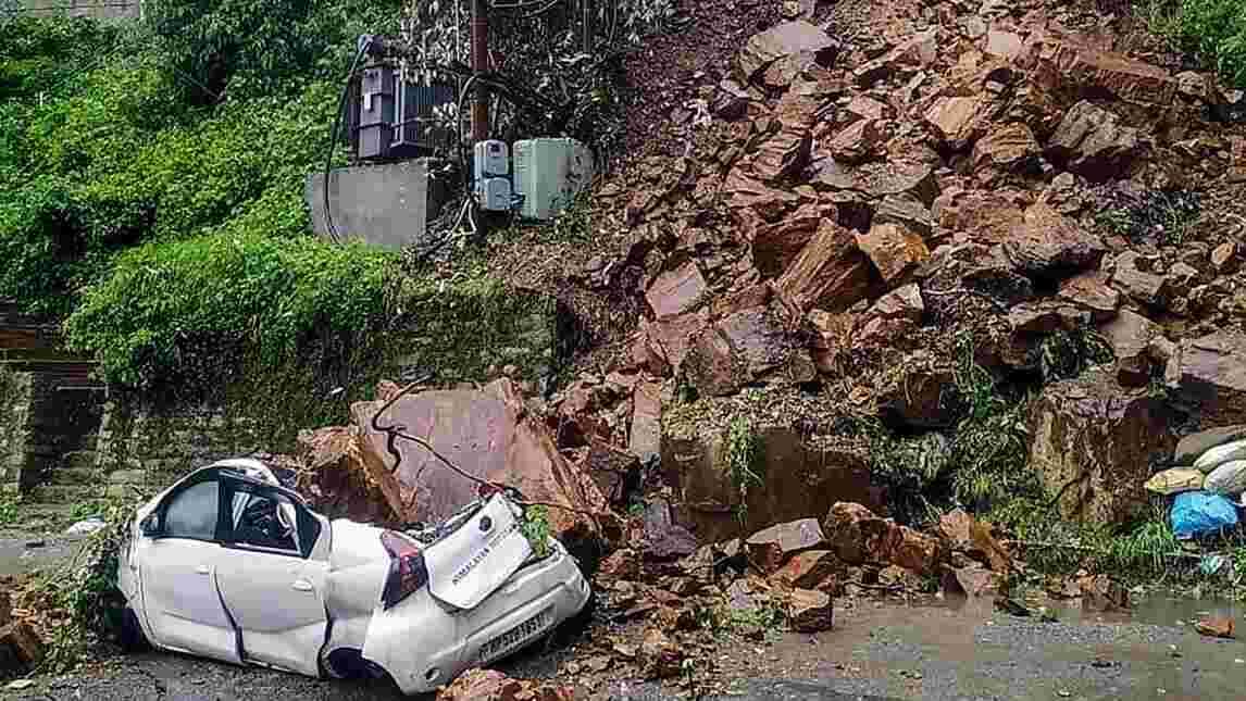 Arunachal Pradesh Landslide: Heavy rains in Northeast! Death toll rises to 8 in Arunachal Pradesh