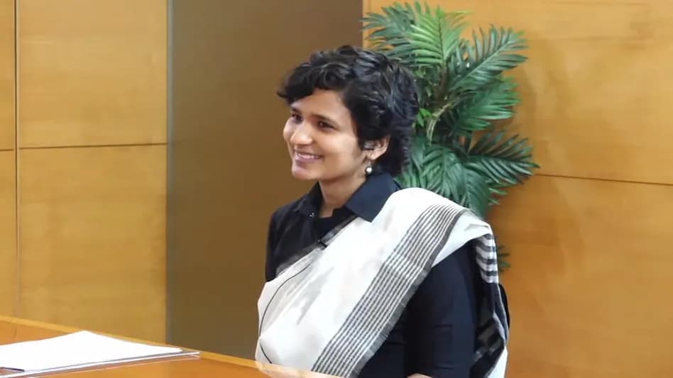 UPSC Topper Profile: BA in History, Coaching from Jamia Millia, know-how was the journey of UPSC topper Shruti Sharma