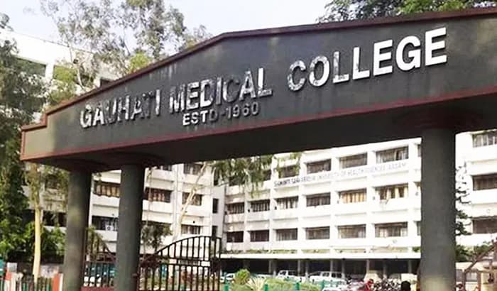 Guwahati - Two Women caught over suspicion of baby Lifting from GMCH