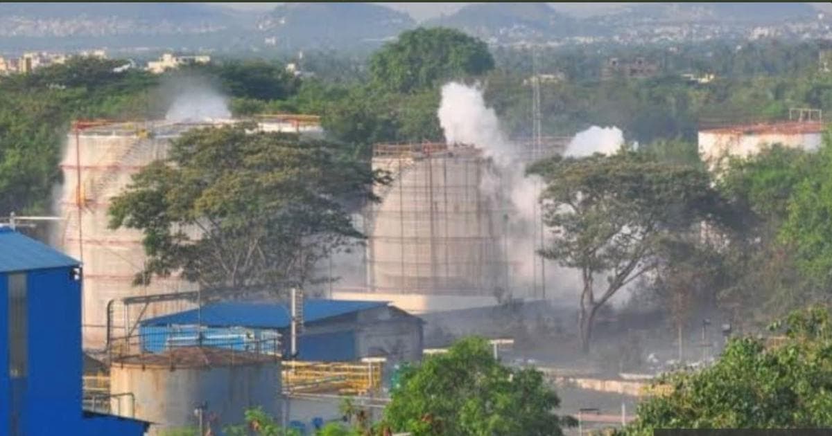 Andhra Pradesh gas leak : Over 100 workers fall sick after gas leak at apparel SEZ near Visakhapatnam