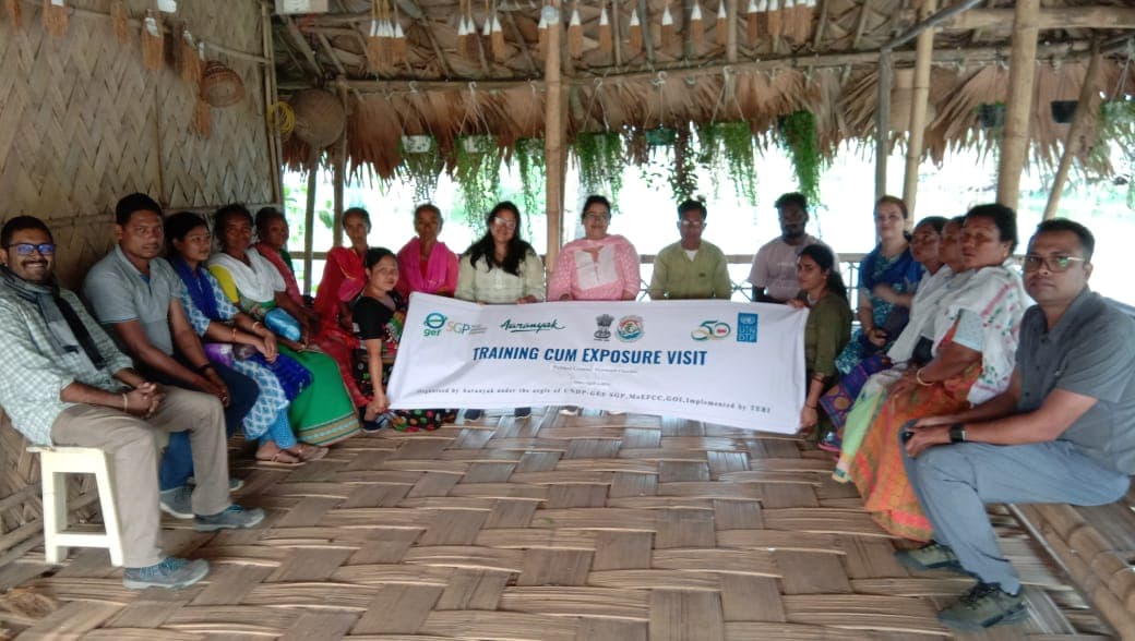 Aaranyak takes HEC-affected women to Pabhoi Greens on exposure trip