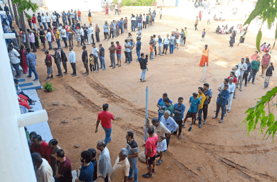 72.96 pc males, 70.73 pc females cast vote on May 7 LS polls in K’taka: ECI