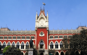 Calcutta HC orders demolition of Trinamool offices built illegally on govt land