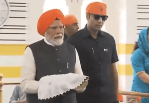 PM Modi Serves Langar at Patna Sahib Gurudwara, Performs Seva