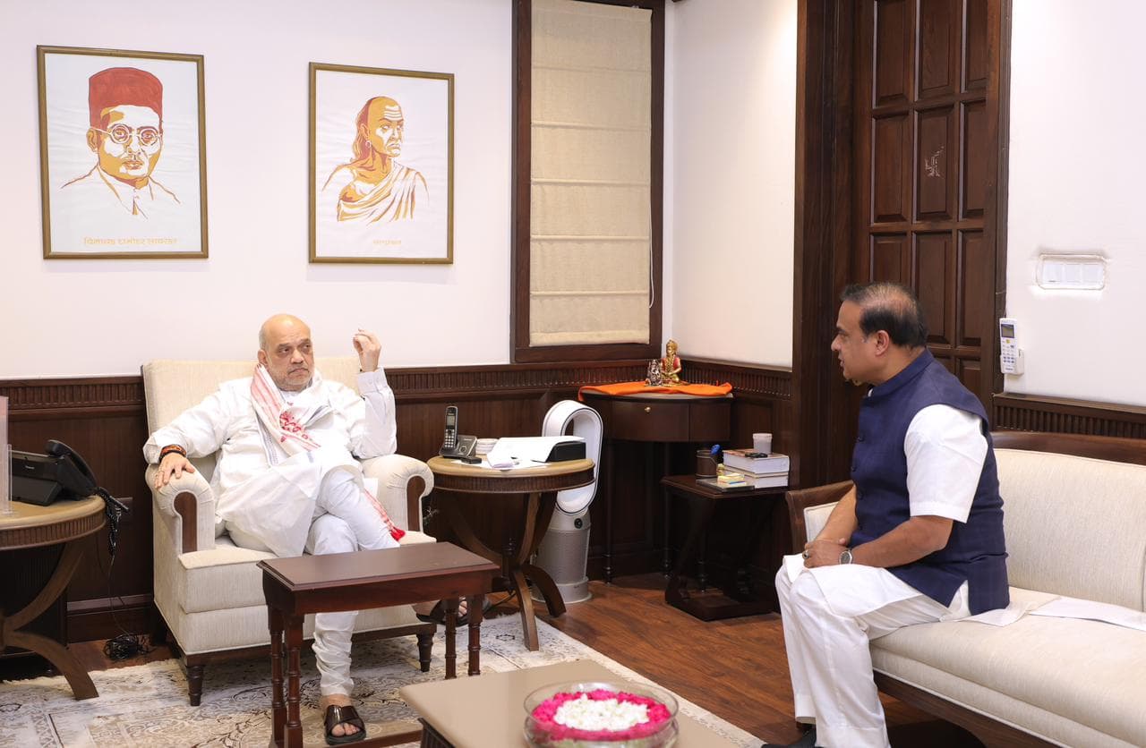 Assam CM Himanta Biswa Sarma Meets Union Home Minister Amit Shah Over State Issues and NDA Victory