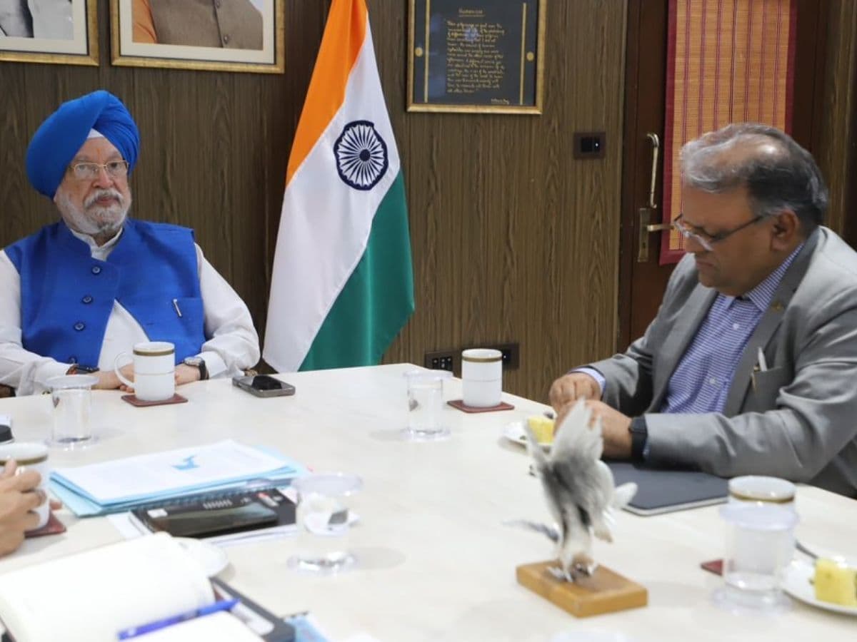 Union Minister Reviews ONGC Well Fire Control Operations in Assam's Sivasagar District