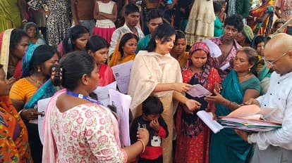 Bihar’s Special Intensive Revision Drive Collects 4.5 Crore Forms in Just 15 Days