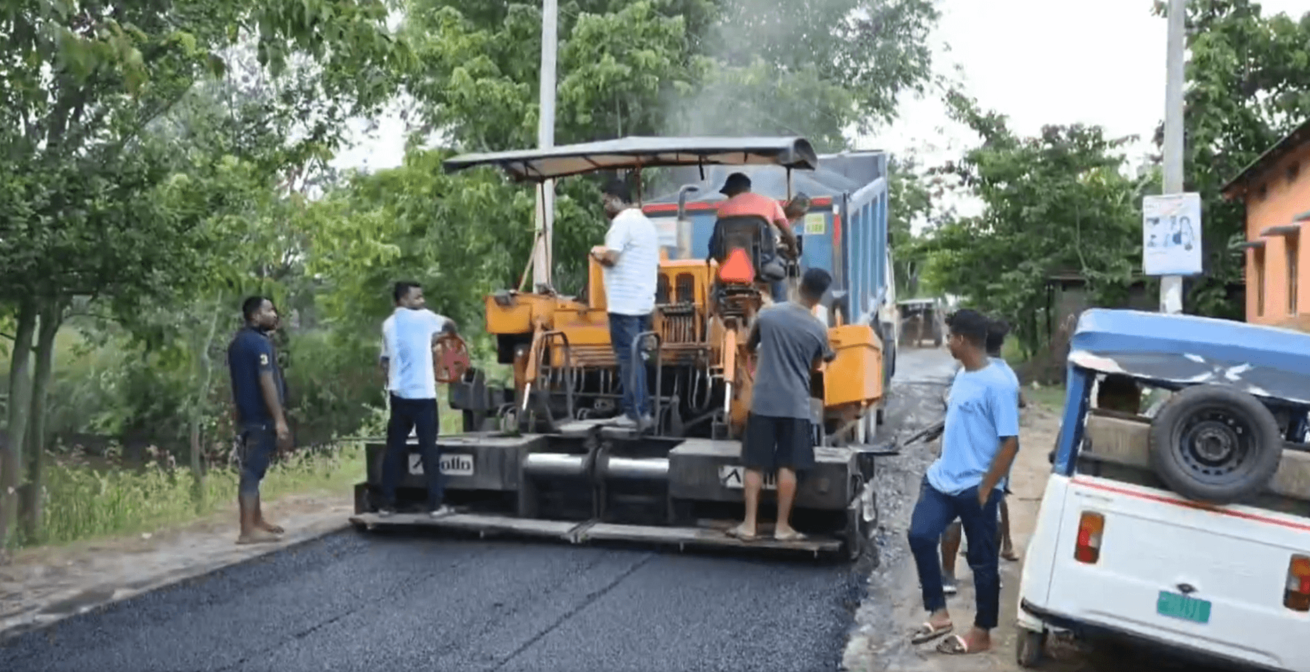 Assam Builds First Plastic-Mixed Road in Barpeta to Tackle Waste and Boost Durability