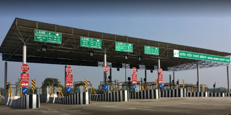 Raha Toll Gate